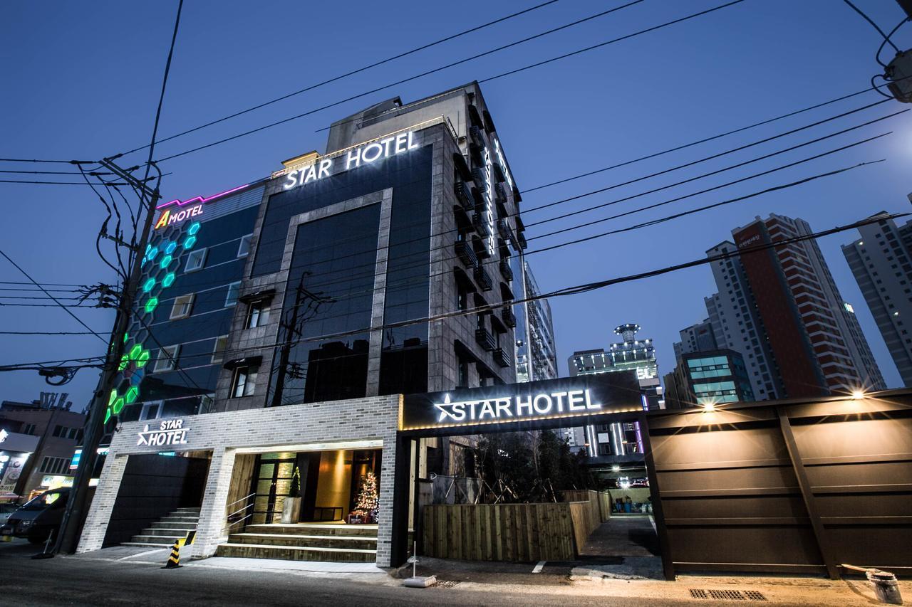 Star Hotel Busan Bagian luar foto